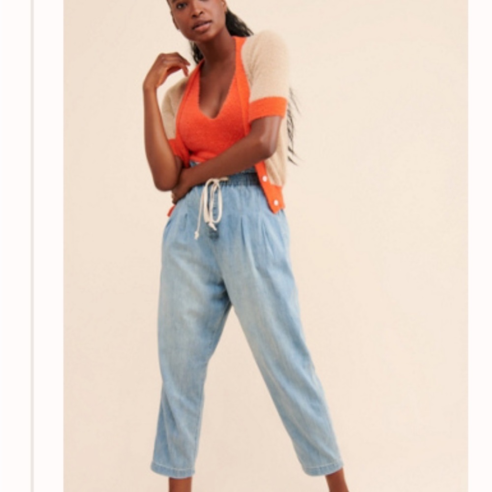 Free People Light Wash Blue Ankle Cropped Jeans